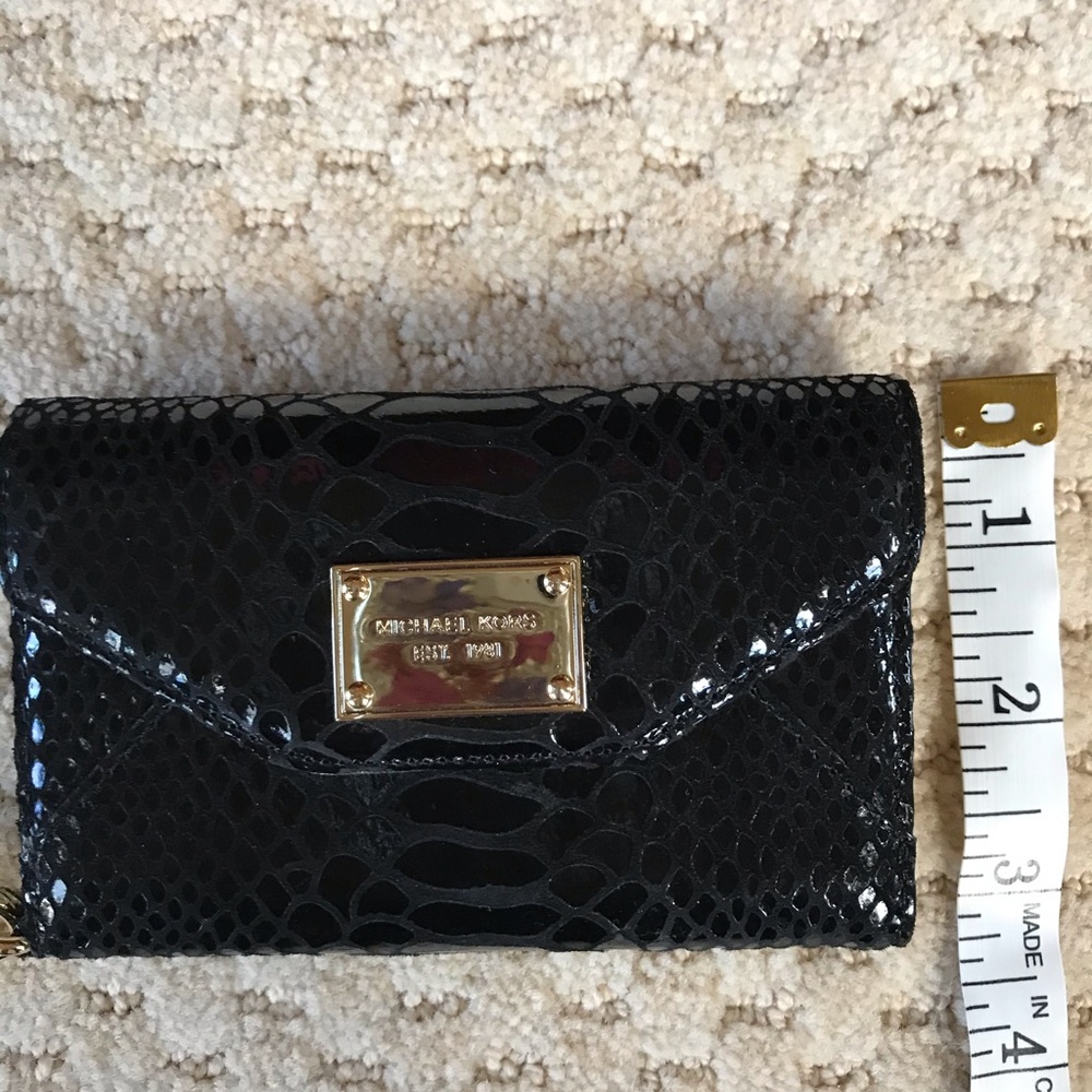 MICHAEL KORS WALLET CLUTCH - Picture 4 of 12